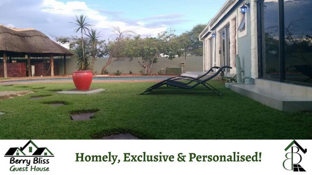 Berry Bliss Guest House Γκαμπορόνε Εξωτερικό φωτογραφία