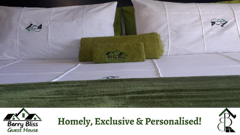 Berry Bliss Guest House Γκαμπορόνε Εξωτερικό φωτογραφία
