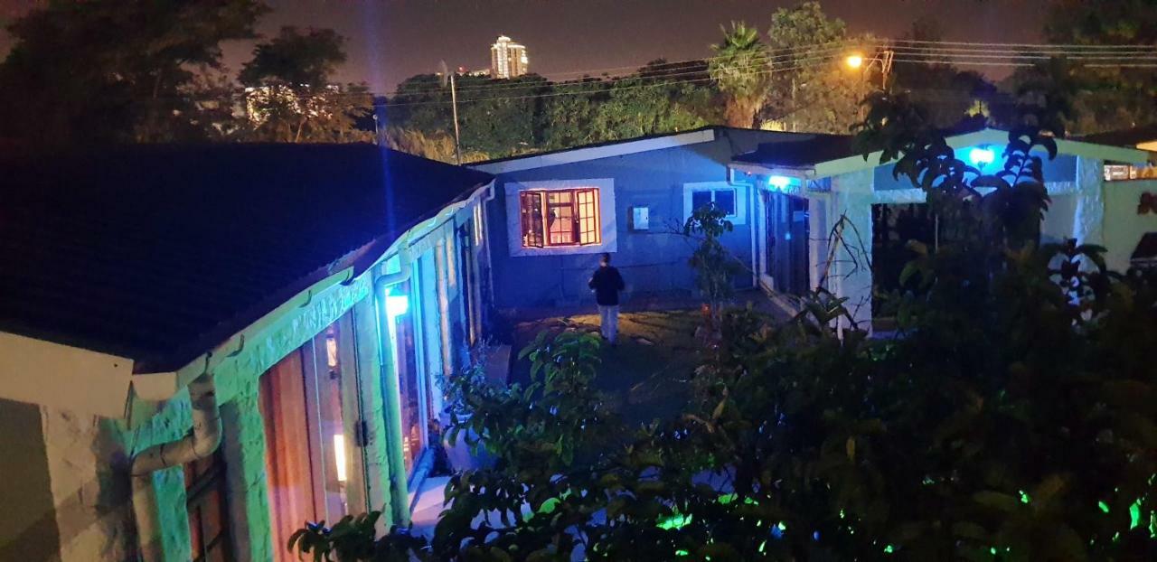 Berry Bliss Guest House Γκαμπορόνε Εξωτερικό φωτογραφία